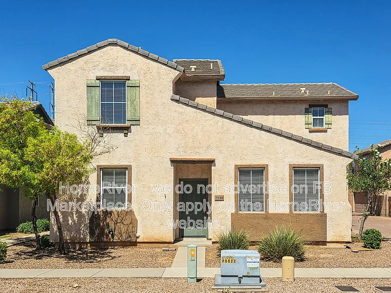 3 bed, 2.5 bath, 1476 sqft, $1,785 — Photo 1