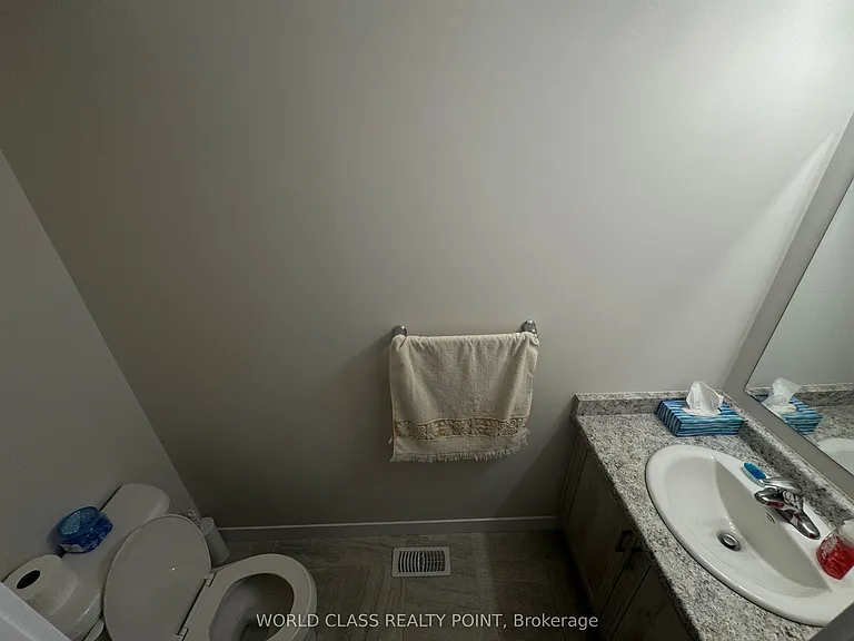 160 Stanley St #3 — Photo 22