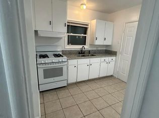 701 S Sowell St, Visalia, CA 93277