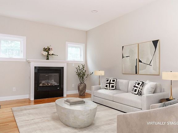 2nd image of 5 Oakdale Ave
