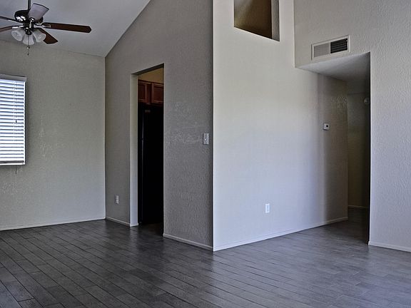 5th image of 7550 N 12th St Unit 224