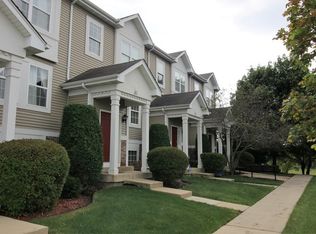 282 Holiday Ln, Hainesville, IL 60073