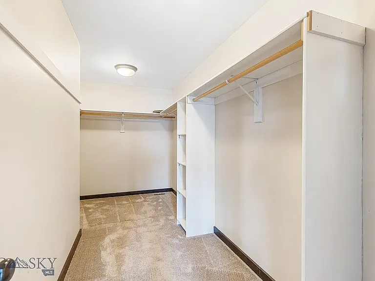 1611 Drummond Blvd — Photo 17