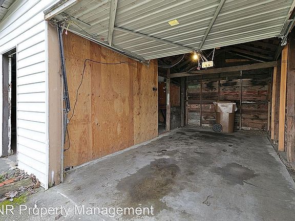 2nd image of 8614 S Park Ave