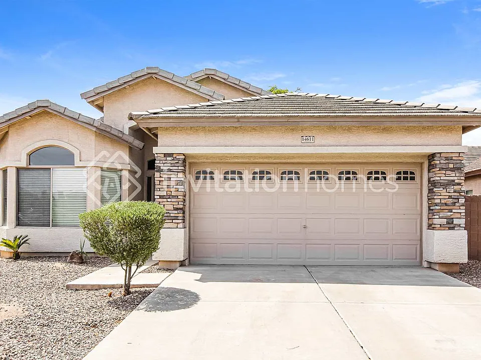 14611 W Acapulco Ln