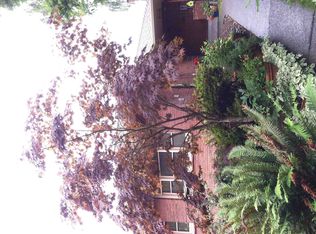 847 NE 78th St, Seattle, WA 98115