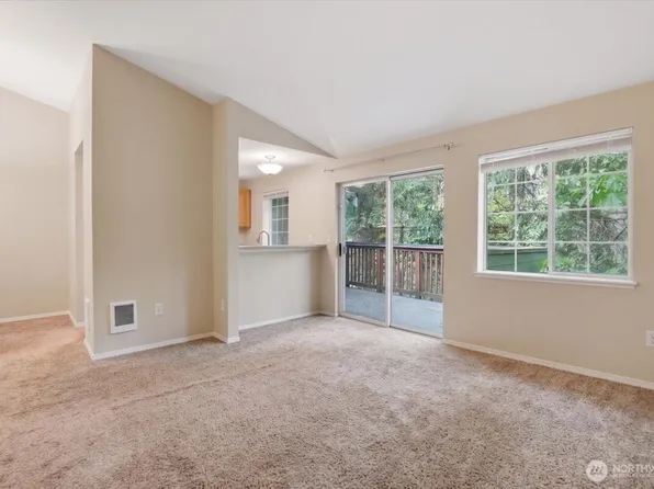 15433 Country Club Drive #E305, Mill Creek, WA 98012