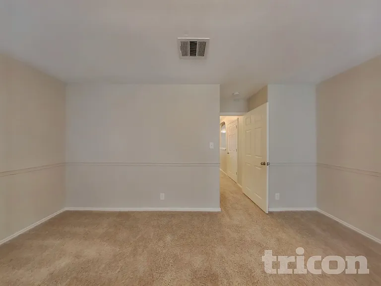 230 Crane Crest Dr — Photo 13