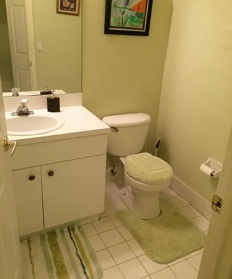657 NW 170th Ter — Photo 3