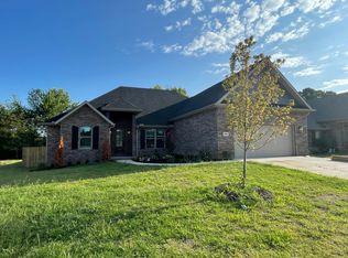 5698 Poppy Ave, Springdale, AR 72762