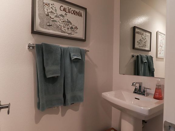 4th image of 28708 Jardineras Dr