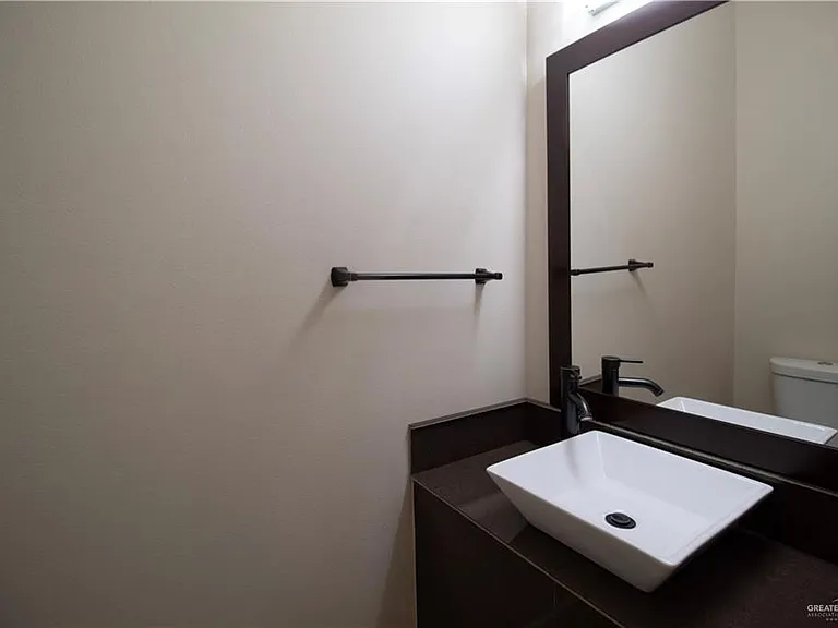 1000 E Daffodil Ave #1 — Photo 19