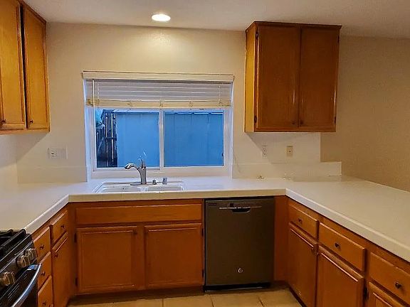 Plenty of cupboard space