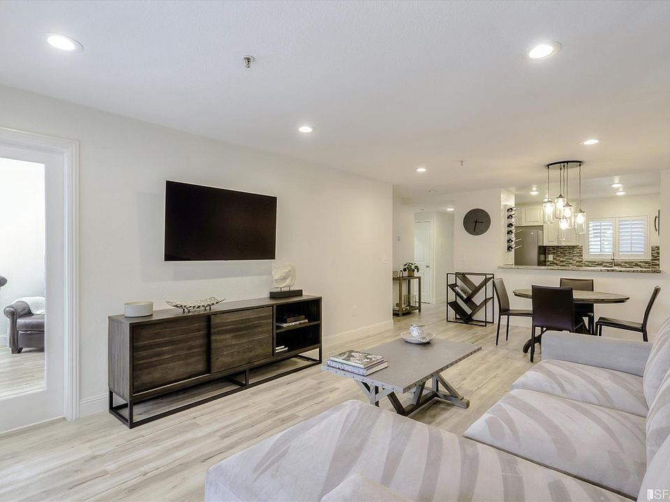 1st image of 1111 S Villa Way