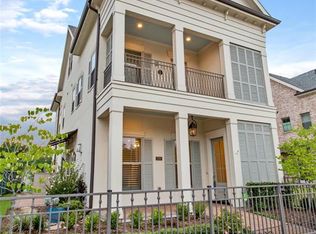 226 Green Blvd, Conroe, TX 77384