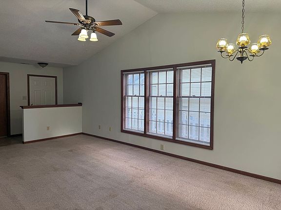 2nd image of 105 Highland Ct