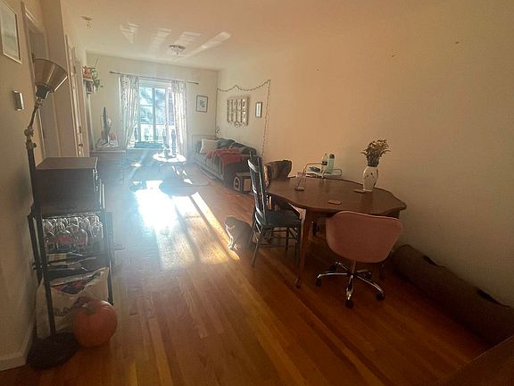 4th image of 2816 41st St #2