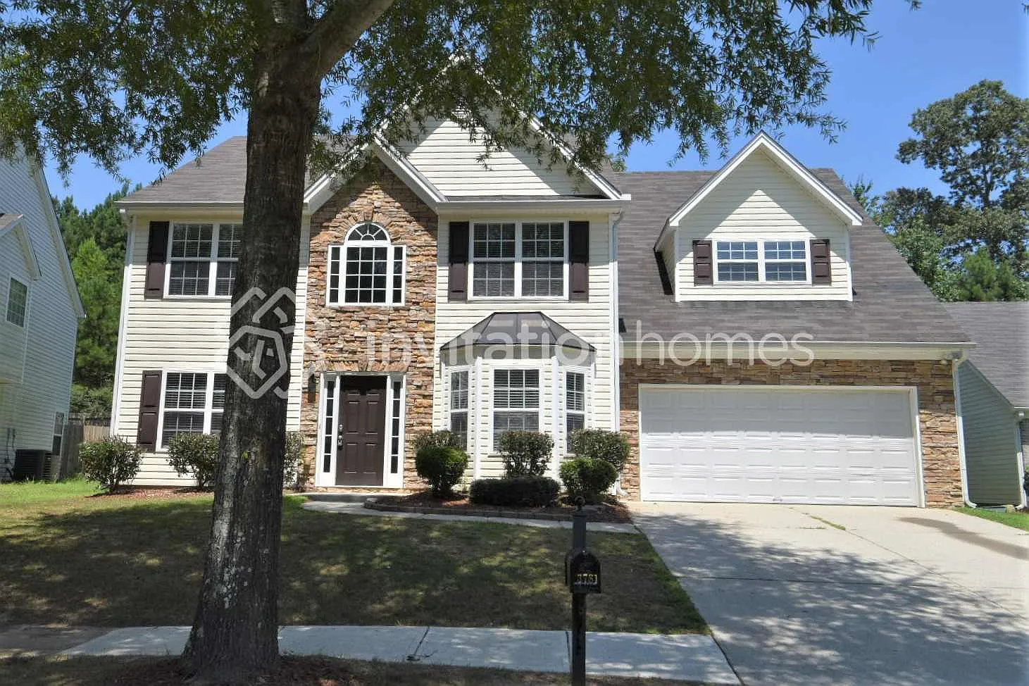 3781 Bogan Mill Rd Buford, GA 30519 — Photo 1