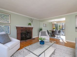 121 Elderberry Cir, Abington, MA 02351