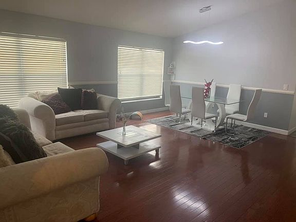 4th image of 860 Magnolia Creek Cir