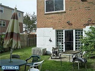 2nd image of 8038 Chelwynde Ave