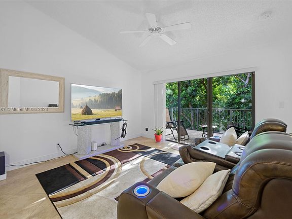 3rd image of 10155 W Sunrise Blvd APT 304