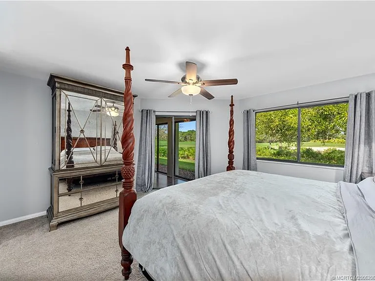 2108 NW Greenbriar Ln — Photo 17