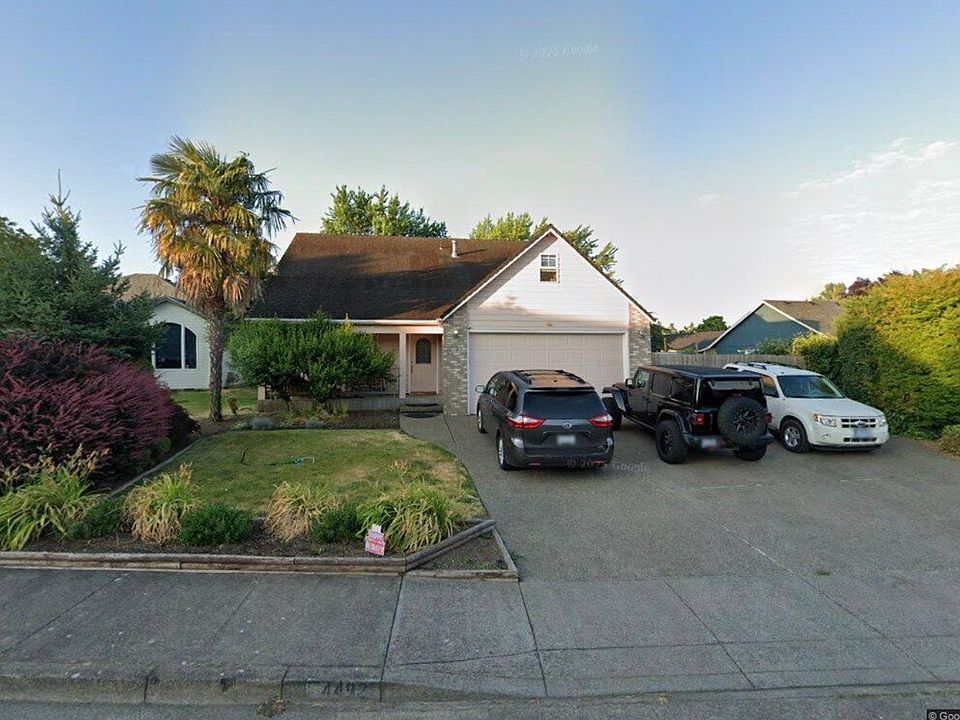 1st image of 4492 Samantha Ave NE