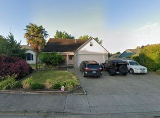 4492 Samantha Ave NE, Salem, OR 97305