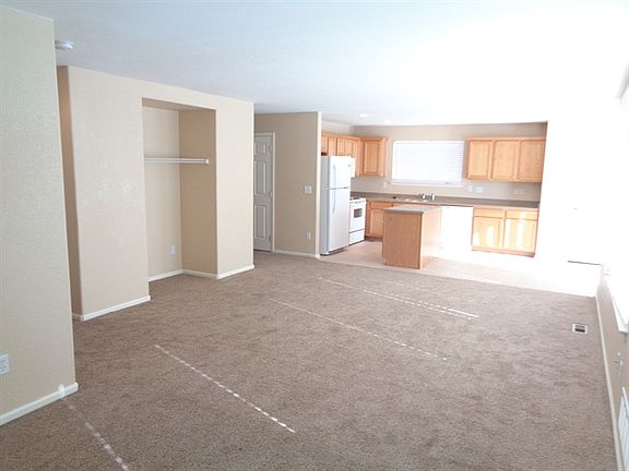 5th image of 9204 Welby Cir