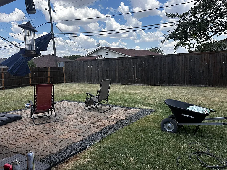 2724 Southpark Ln — Photo 17