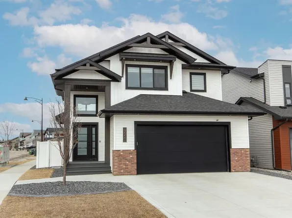 224 E Emerald Dr, Red Deer, AB T4P 3E2