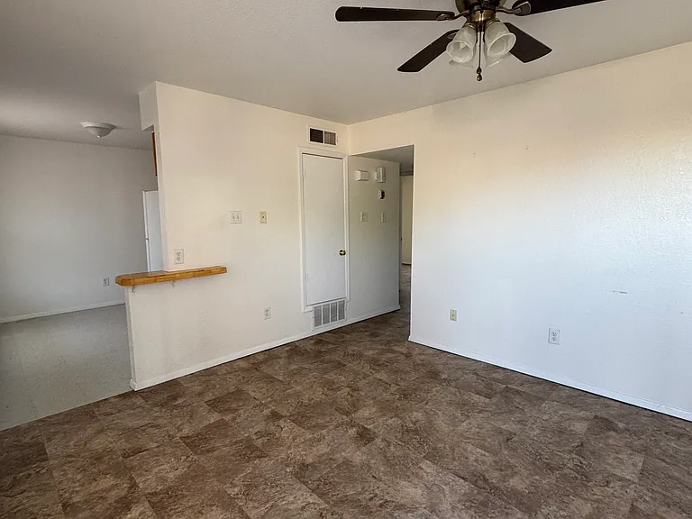 6250 Partello St #5 — Photo 5