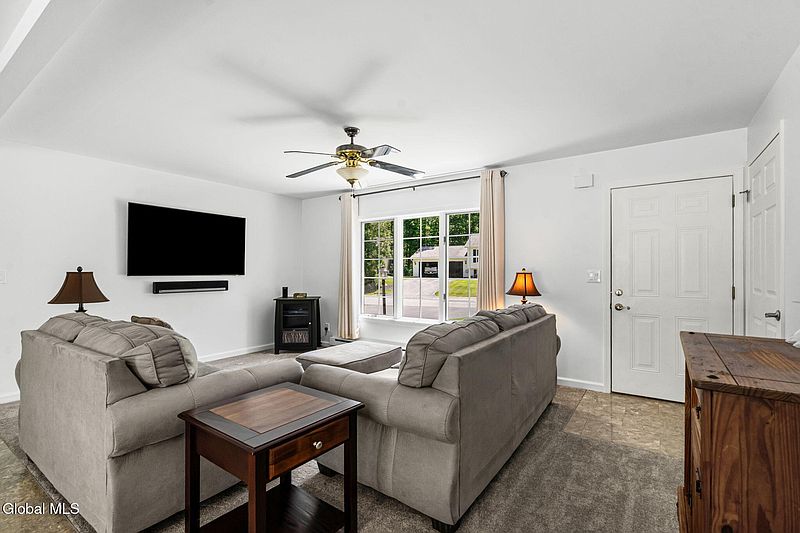 3rd image of 18 Mockingbird Lane
