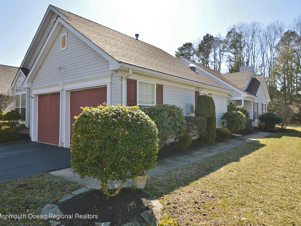 1st image of 2894 Lenox St