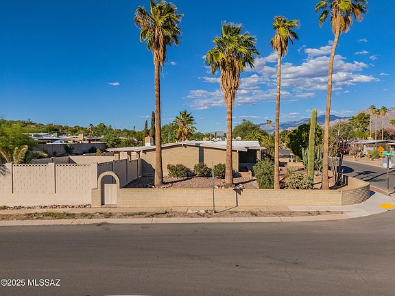 4th image of 7673 N Jensen Dr
