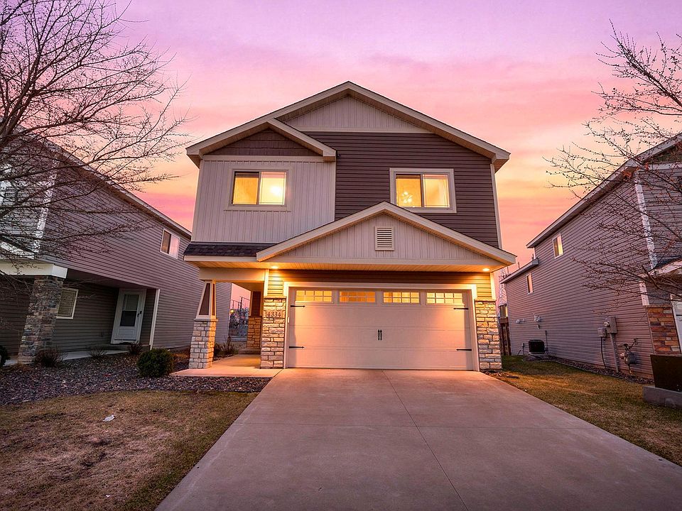 1st image of 4334 122nd Cir NE