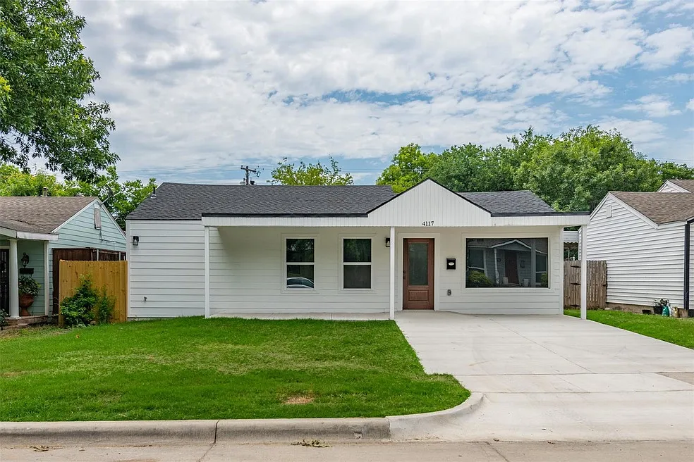 Lisbon St, Fort Worth — Photo 1