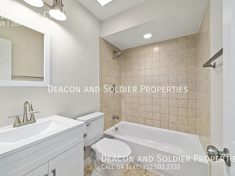 11 Midway Ct — Photo 15