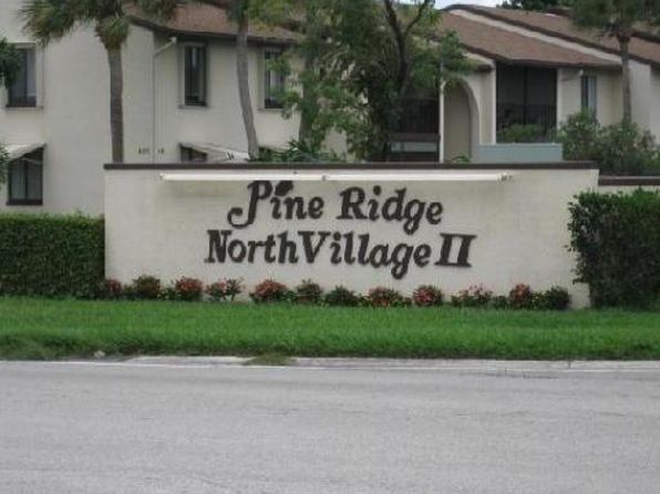 618 Sea Pine Way APT E1