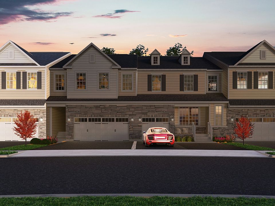 Claremont II - 2907 Charleston Drive 2904