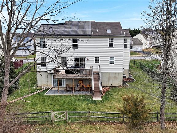 2nd image of 119 Turnberry Dr