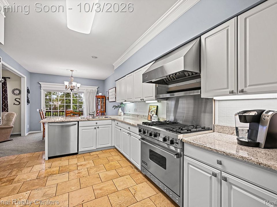 16342 Brookwood Ct, photo 23