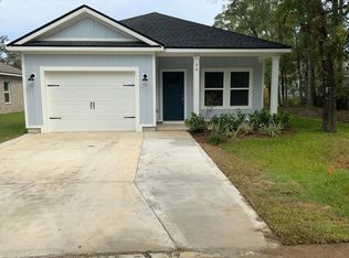 96 Caswell Branch Rd, Freeport, FL 32439