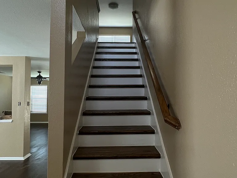 9328 Vernon Ct — Photo 6