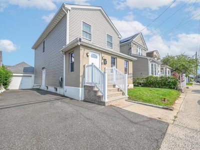 164 Biltmore Avenue, Elmont, NY, 11003