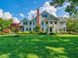 142 Dorchester Way, Shrewsbury, NJ 07702