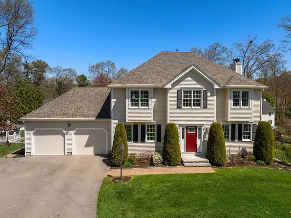 57 Bouffard Dr, Marlborough, MA 01752