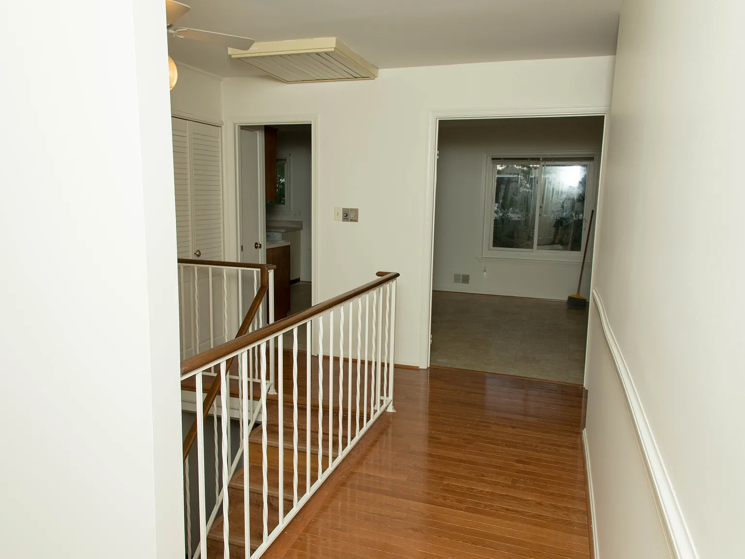 3 bed, 2881 sqft, $3,500 — Photo 4