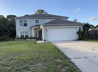 3054 Lynnhaven St, Deltona, FL 32738